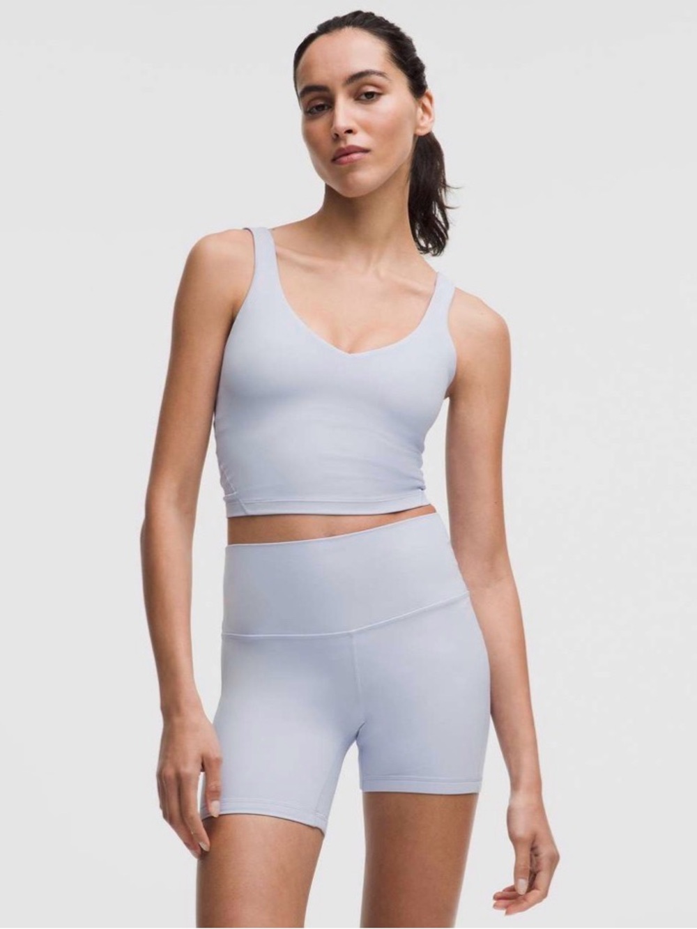 Seamless V-Neck Crop Tank and High-Waist Bike Shorts Set - Light Lavender
